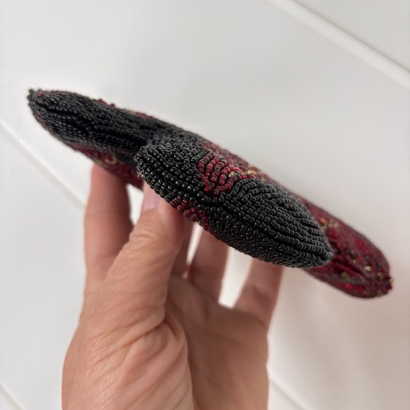 Vintage Neiman Marcus Red and Black Beaded Butterfly Petite Evening Bag - Picture 6 of 17